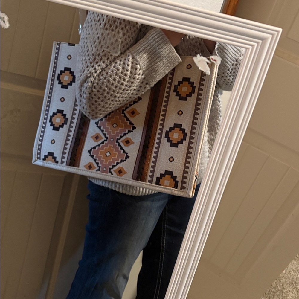Wrangler Women's Tote with Geometric Design - Cream, Brown, and yellow